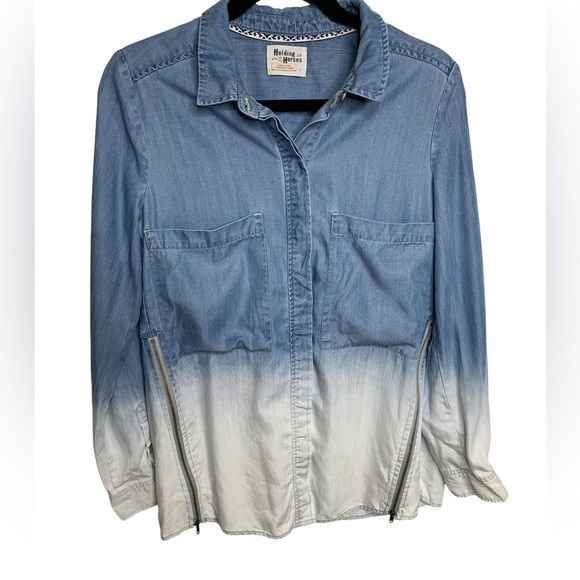Holding Horses Anthropologie Ombre Denim Zip Lace Detail Shirt Size 2 - Picture 5 of 12